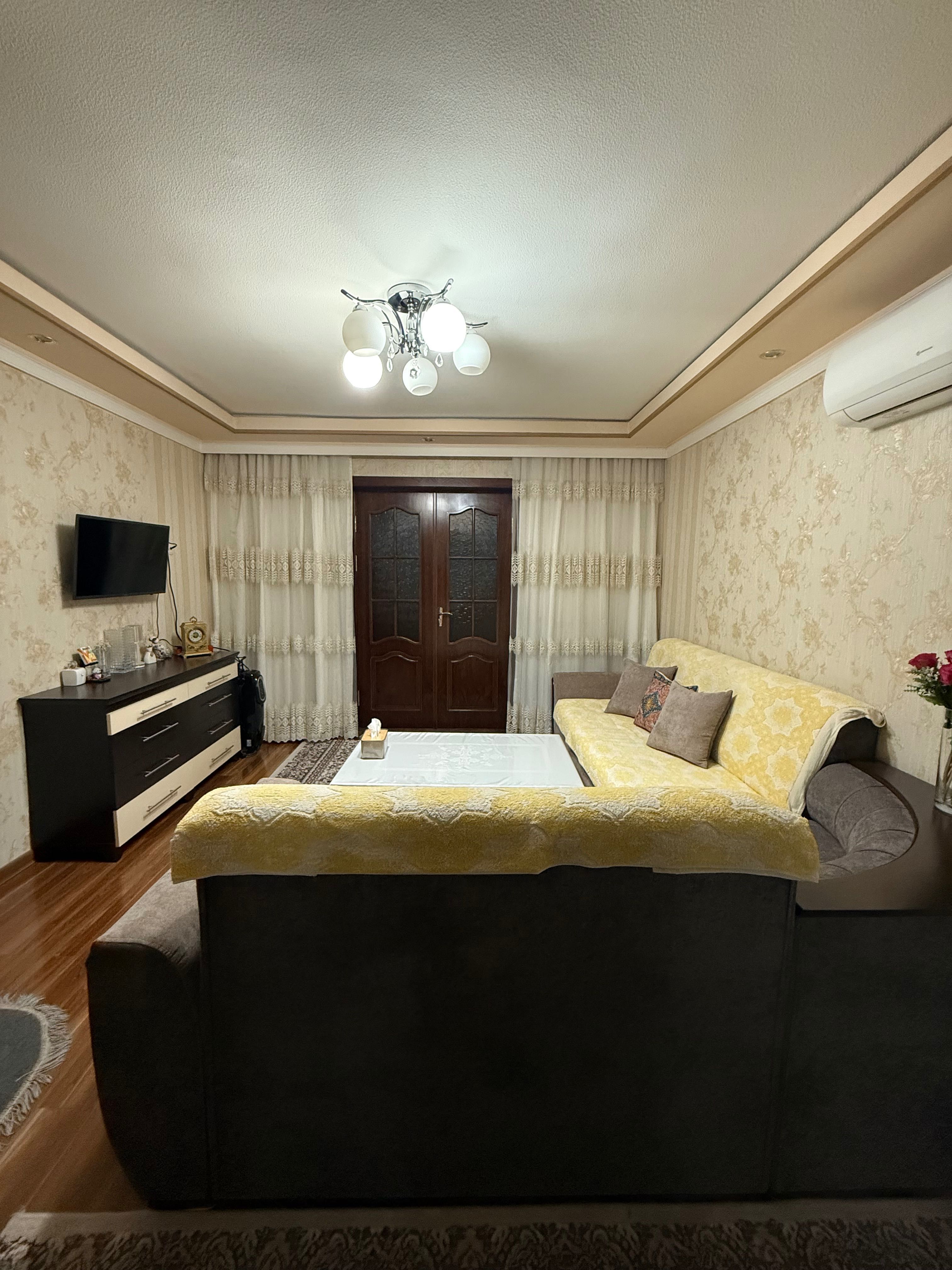 Продается квартира, своя. Мирзо Улугбекский рн, Пос. Улугбек. 1в2/2/4.
