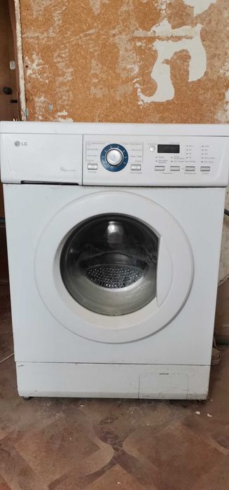 стиральная машина LG