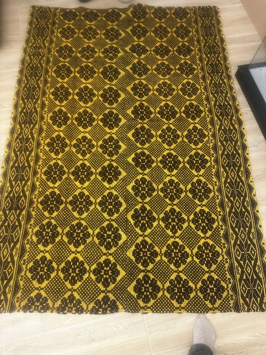 Covoare si macate tesute manual la razboi anii ‘40 - ‘50