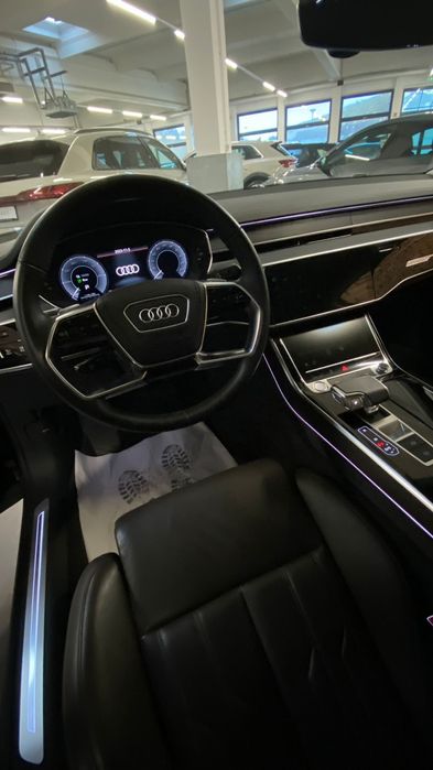 Audi A8 60TFSI quatro laser matrix plug-in hybrid 3.0 benzina