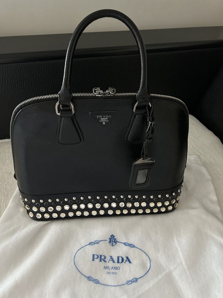 Чанта Prada