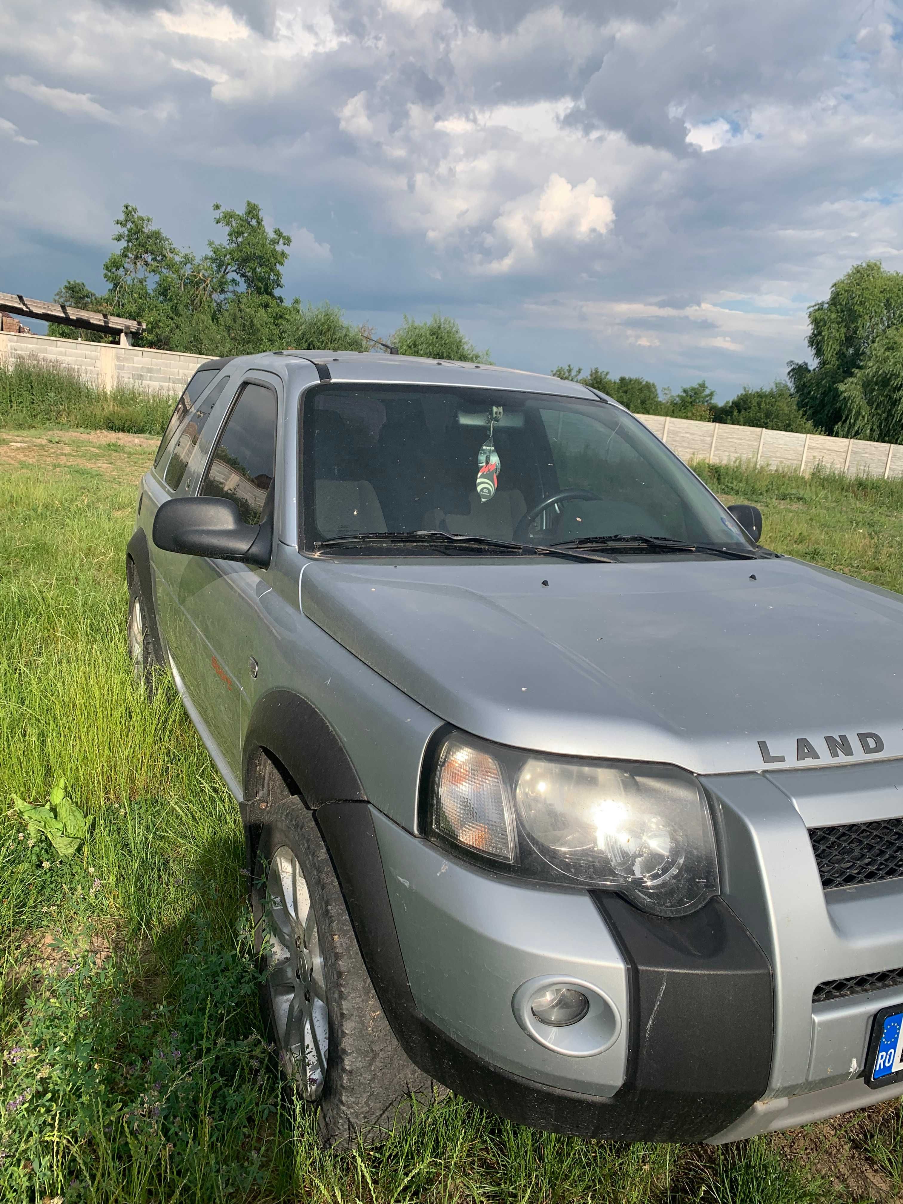 Vand autoturism marca LAND ROVER,  in Oradea, din anul 2006,