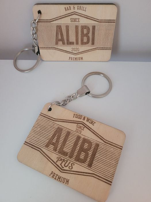 Дървен персонализиран ключодържател.Със снимка, лого или друго.