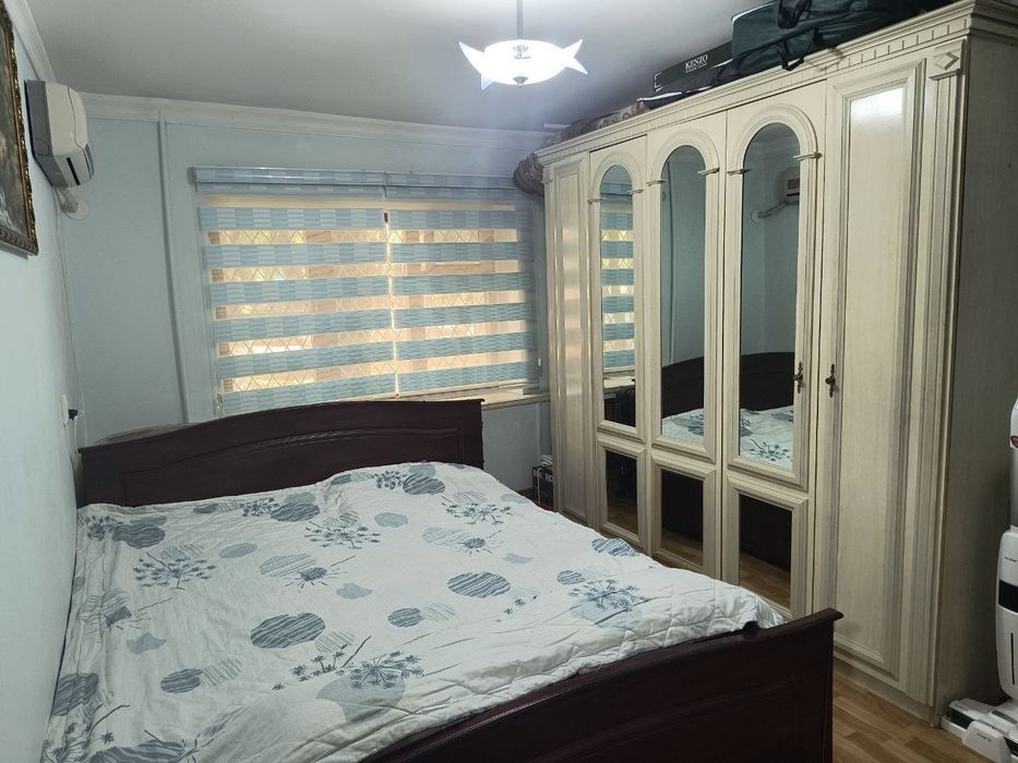 Продам квартиру Буюк ипак йули 77 серия 3/1/4 75м2