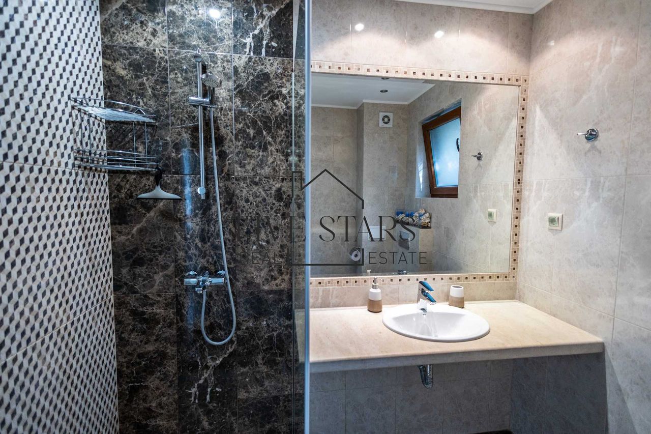 Продава се Тристаен апартамент в к.к. Слънчев ден - 114 кв.м за 1895 €/кв.м - Снимка #14
