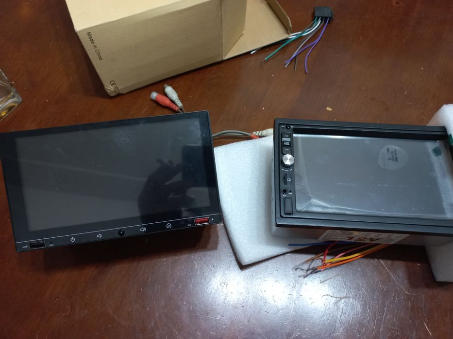 Navigatie 2din car play mp5 sistem audio