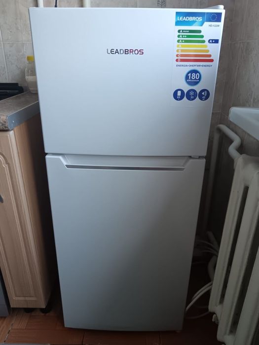 продаю СРОЧНО! холодильник Leadbros HD-122W