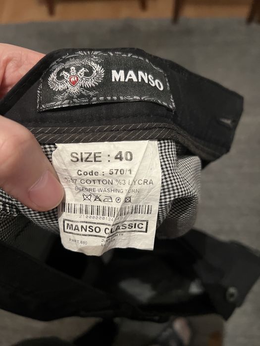 Pantaloni negri (marimea 40)