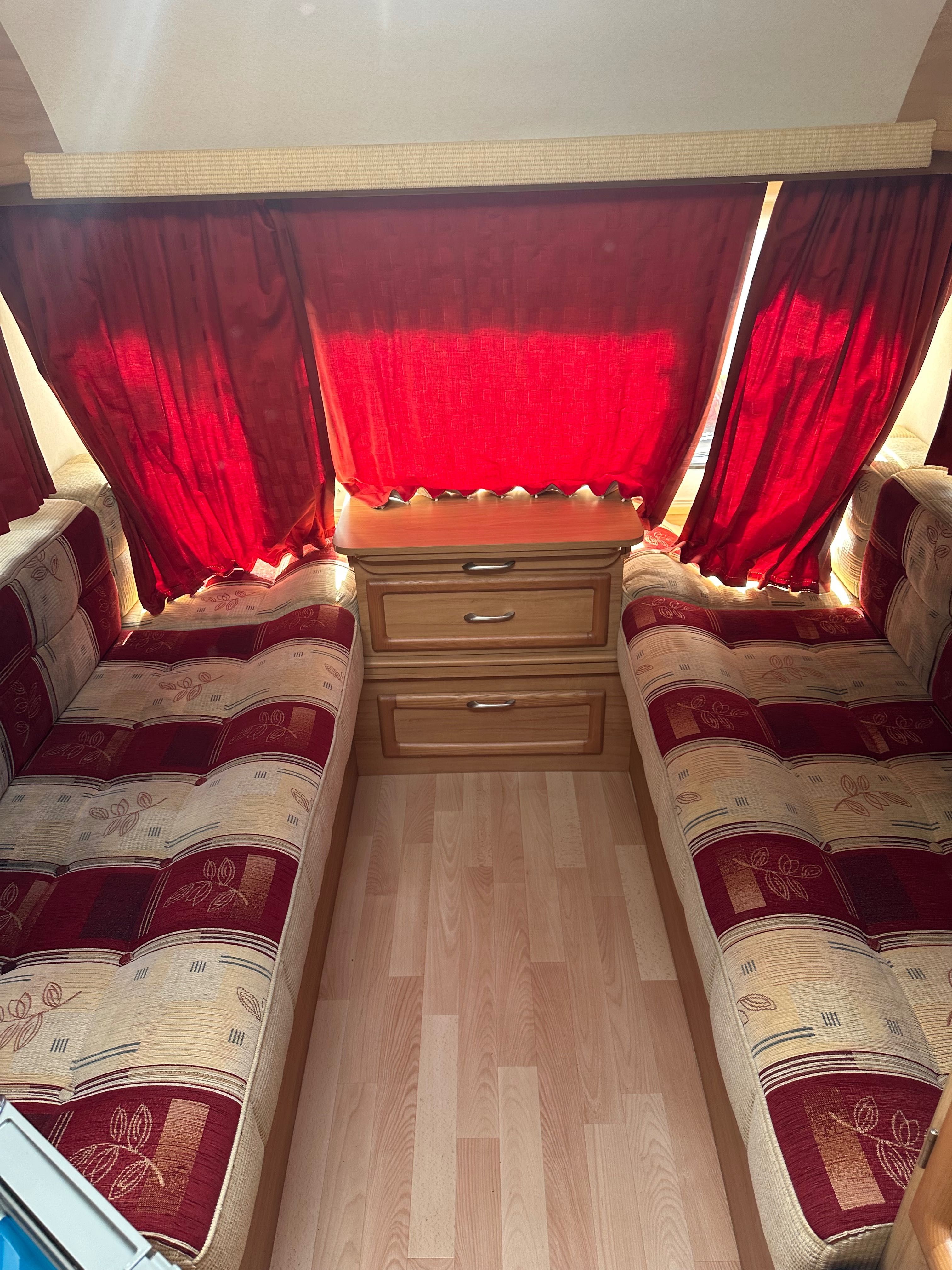 Каравана Dart SE 2007