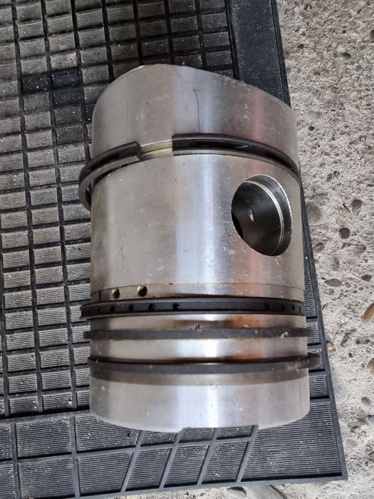 Garnituri chiulasa injectoare pistoane fadroma L2