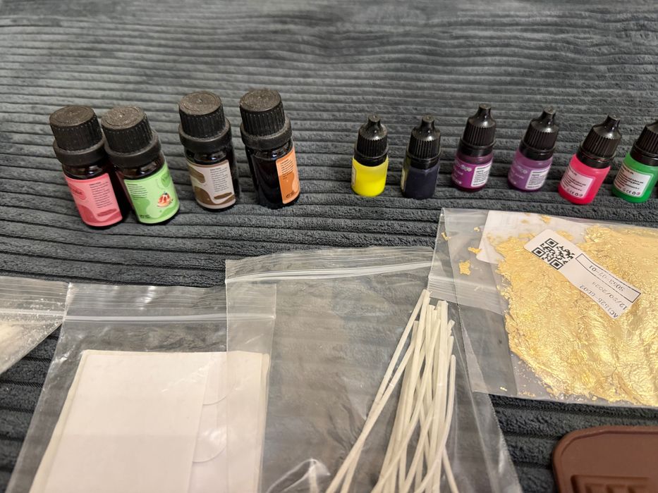 Материали за правене на свещи