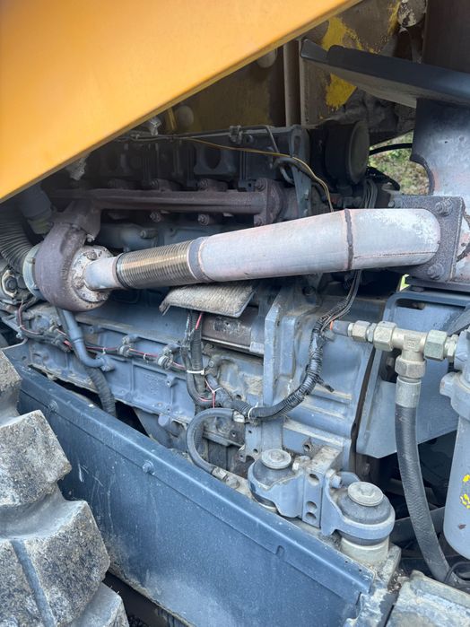Vând Cilindru compactor Bomag 19 T