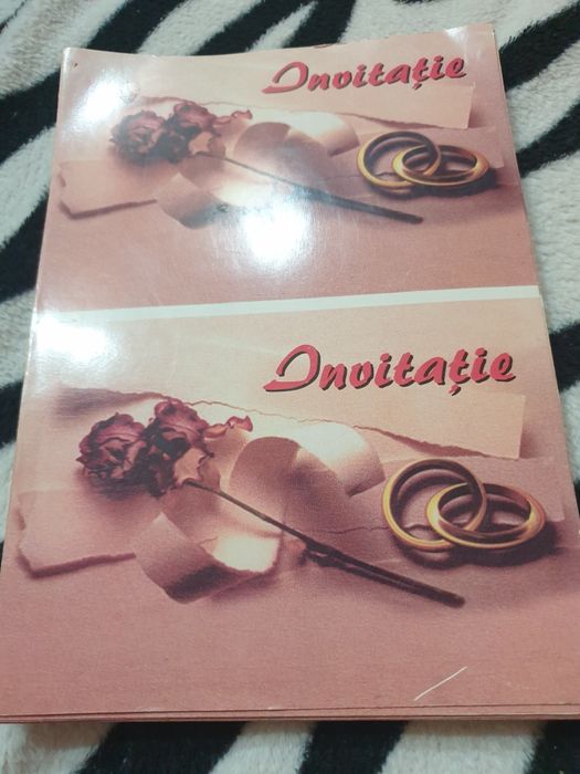 Invitații model clasic