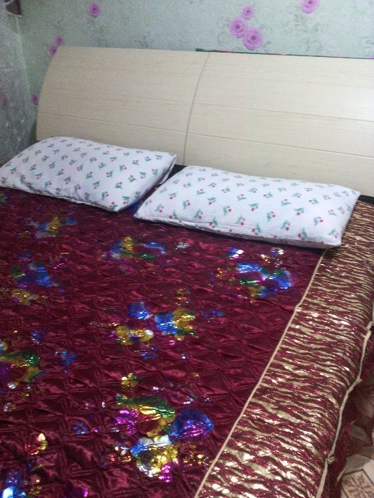 Продам  спальный гарнитур из МДФ+красивые шторы в подарок