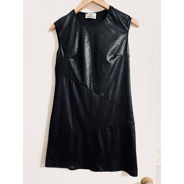 Черное платье под кожу мини (очень мягкий материал)