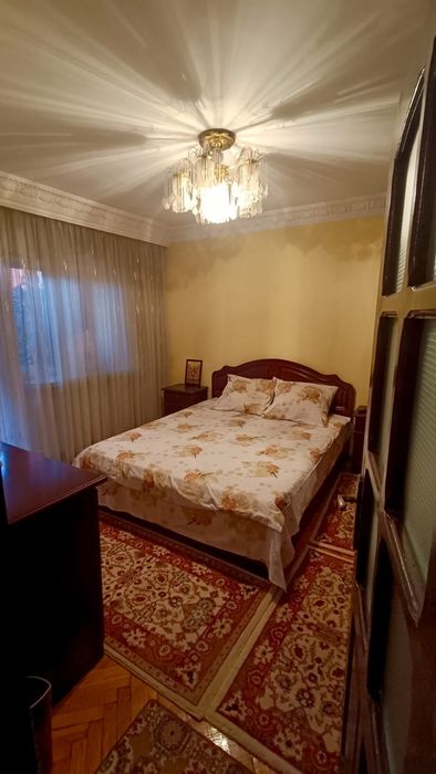 Propietar vand apartament 3 camere