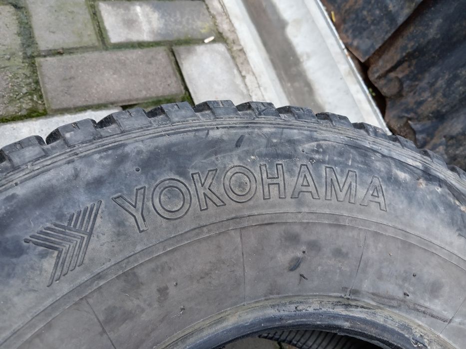 Шина YOKOHAMA отличном состоянии