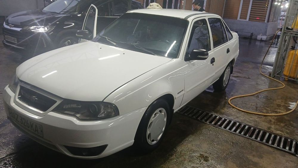 Некси 1.6   сотилади