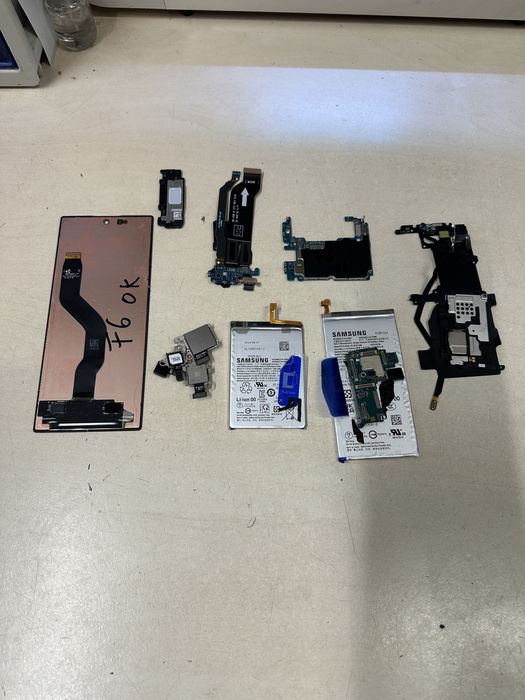 Dezmembrare samsung fold 6