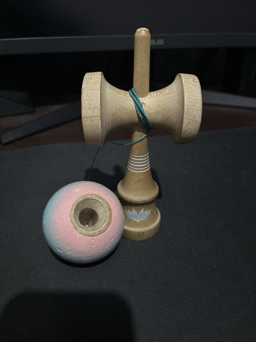 Kendama Lotus Ryoga Pro Model