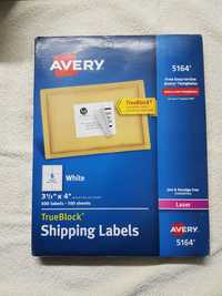 Транспортни етикети и пликове ("AVERY") 600labels+100sheets