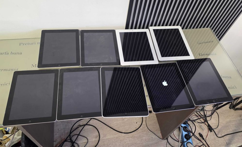 Lot 9 tablete Apple functionale toate