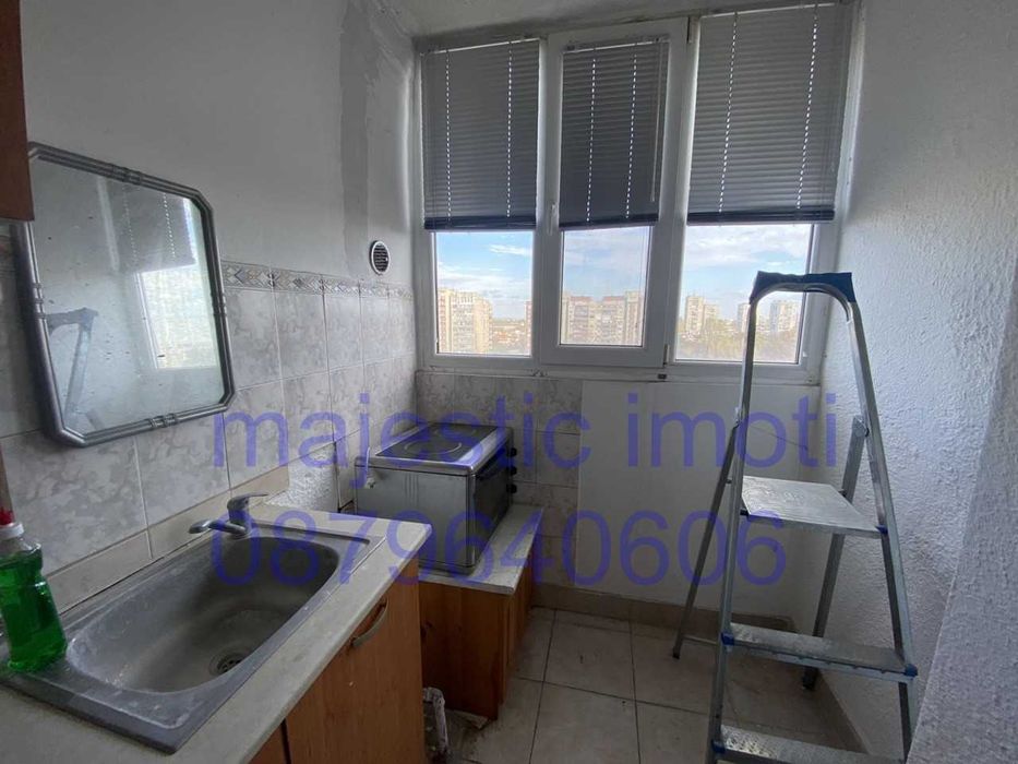Продава се Двустаен апартамент в Пловдив, Кършияка - 50 кв.м за 1295 €/кв.м - Снимка #3
