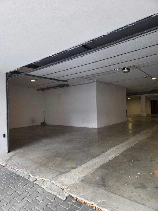 Inchiriez parcare subterana - str.Buna Ziua 12