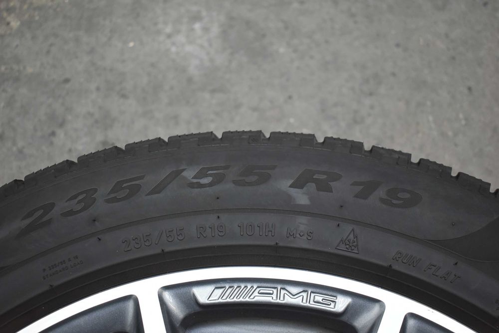 Зимни гуми 235/55/19 Pirelli