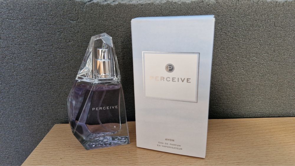 Парфюм Avon Perceive син