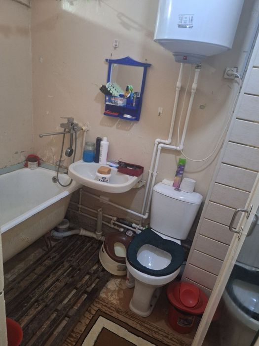 Квартира 1 комнатная Чарвак Ходжикент энергетик1/3/4