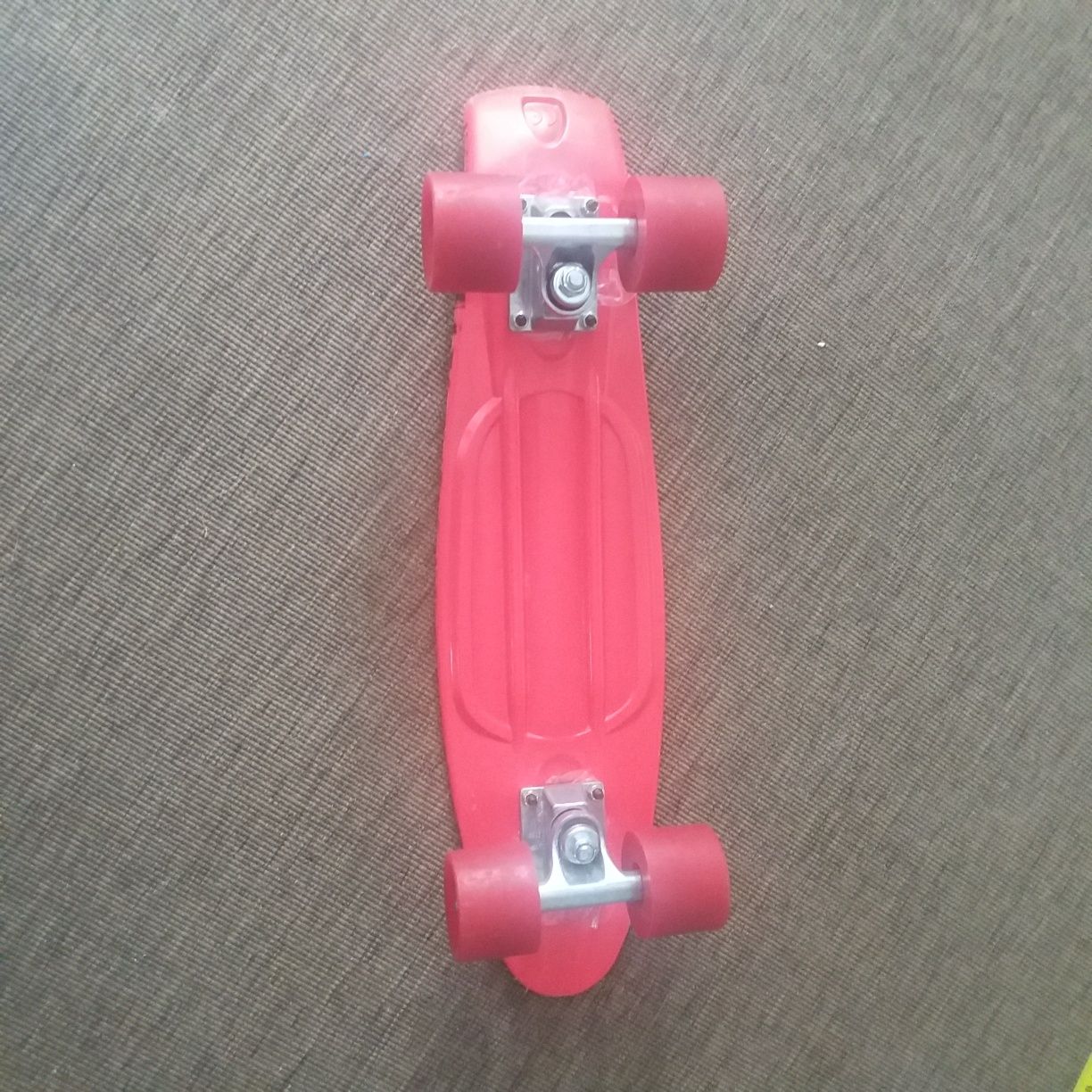 Skateboard (penny board) 56 cm, roti PU