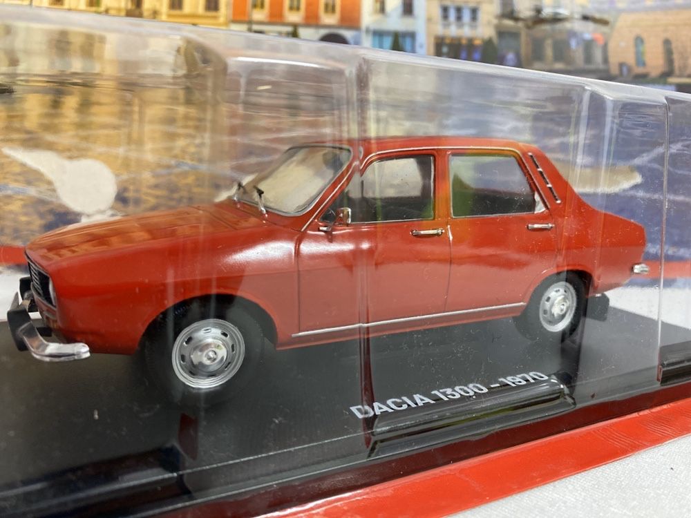 Hachette Dacia 1300 roșie scara 1:24 macheta vintage