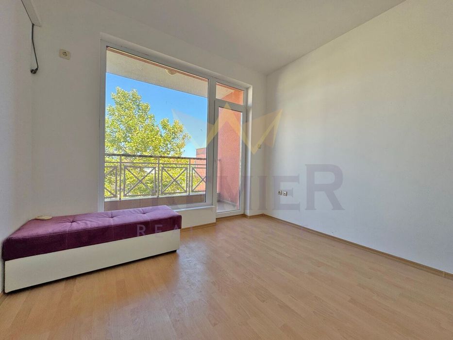 1-стаен в Бургас, област-к.к.Слънчев бряг площ 22 цена 28500