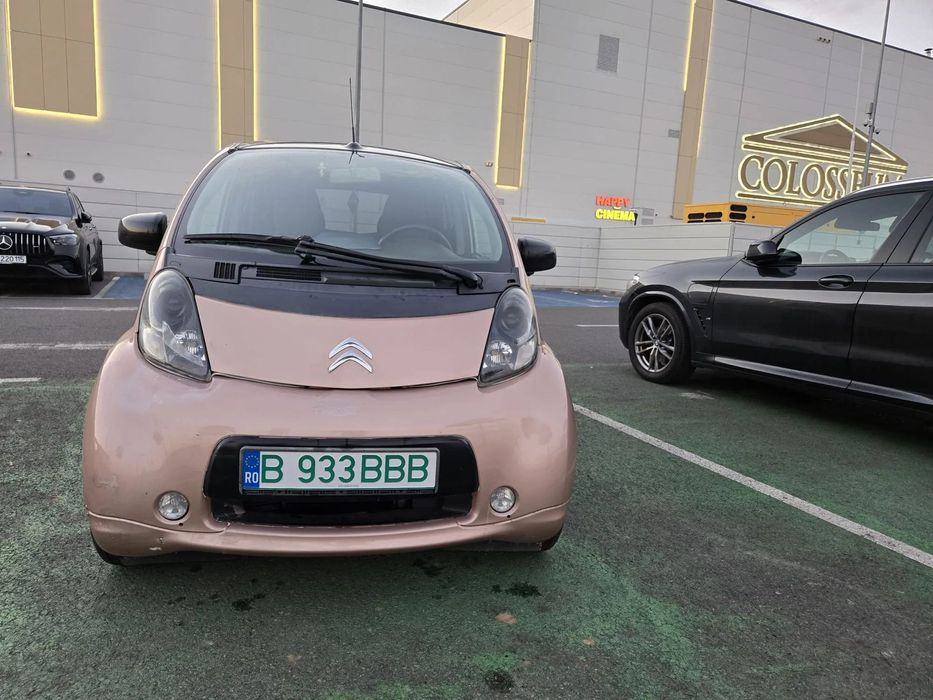 Citroën C-ZERO Dacia spring full electric