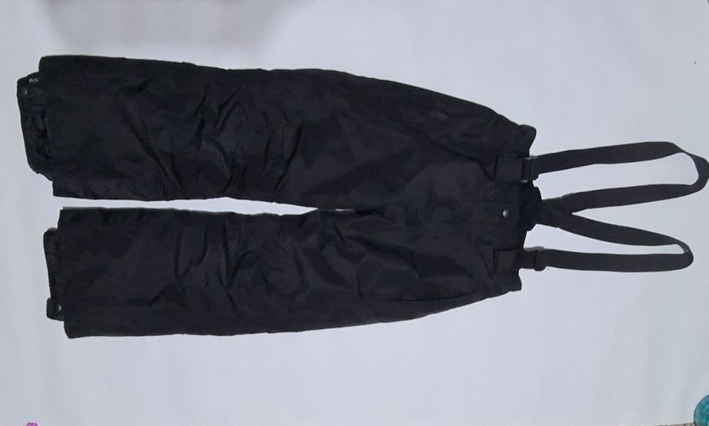 Pantaloni de ski -  mărimea 122-128