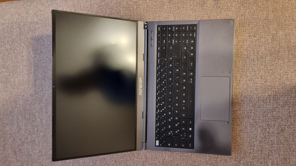 Laptop Monster Tulpar T5 V21.4 15,6" DEFECT