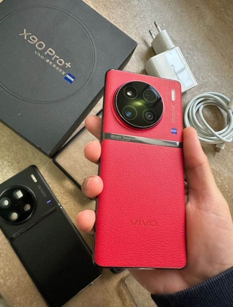 Vivo X90 Pro Plus +