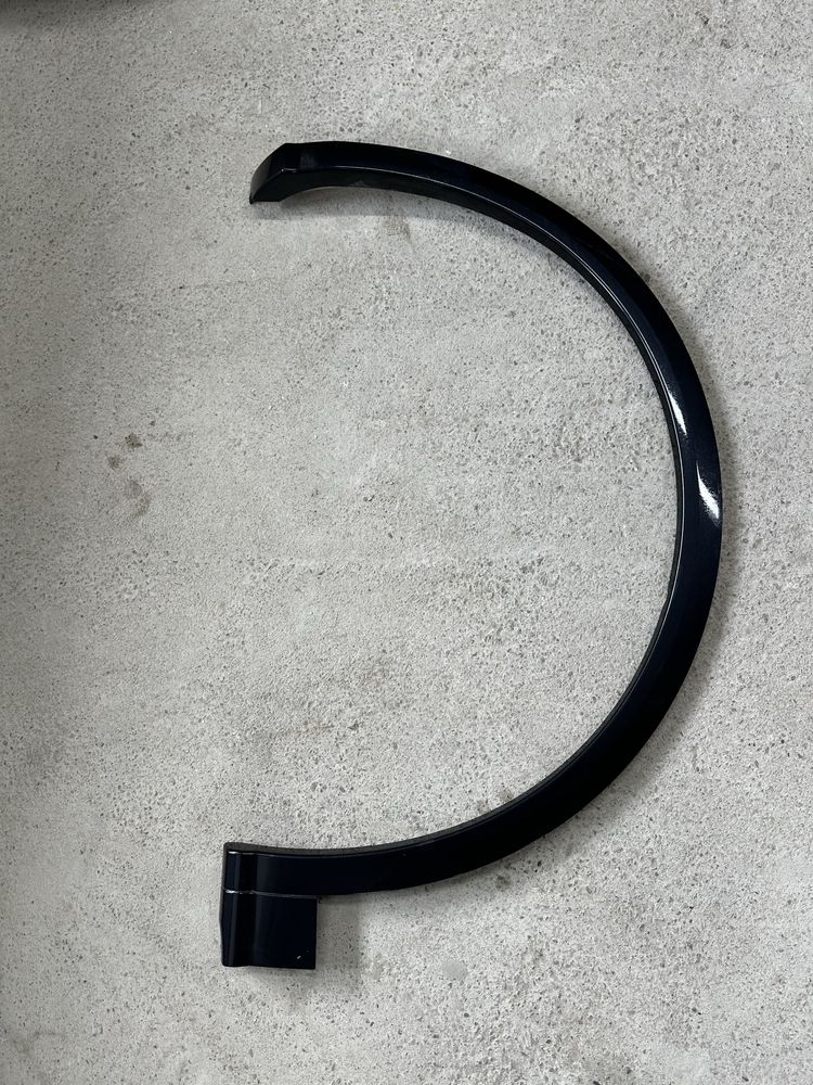 Bandou aripă stânga față audi q5.80a.s linne.cod:80a853717.f.
