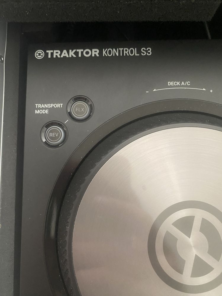 Consolă Traktor Kontrol S 3