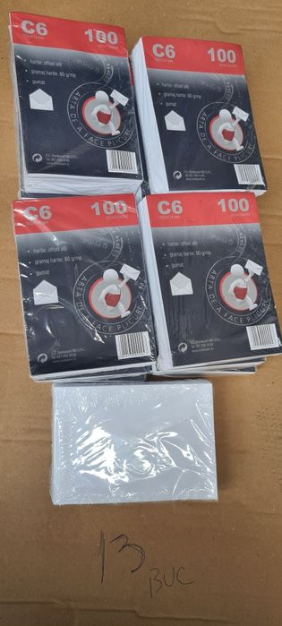 Plicuri diverse marimi