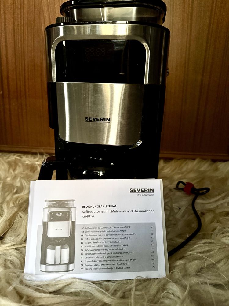 Кафемашина Severin, KA 4814, 1000W, 1.25L, 8 чаши, Черен/Сребрист
