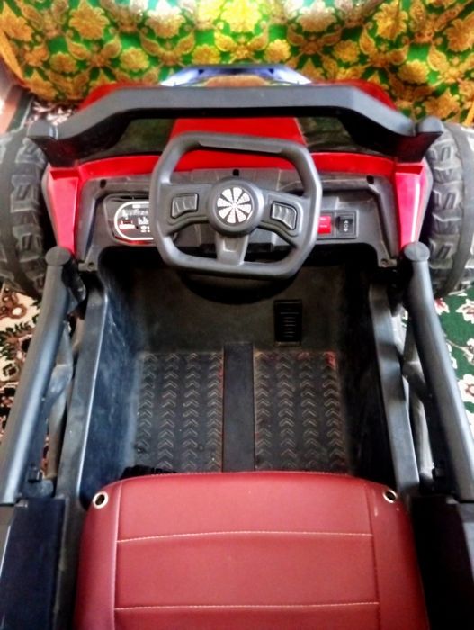 Mashina detskiy elektro