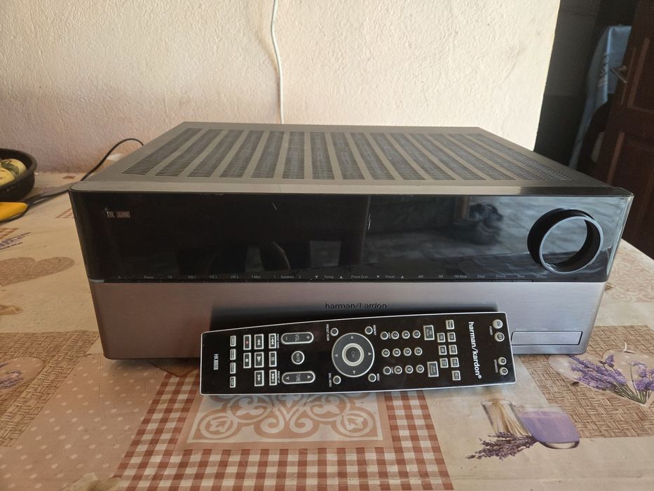 Vand amplificator Harman Kardon