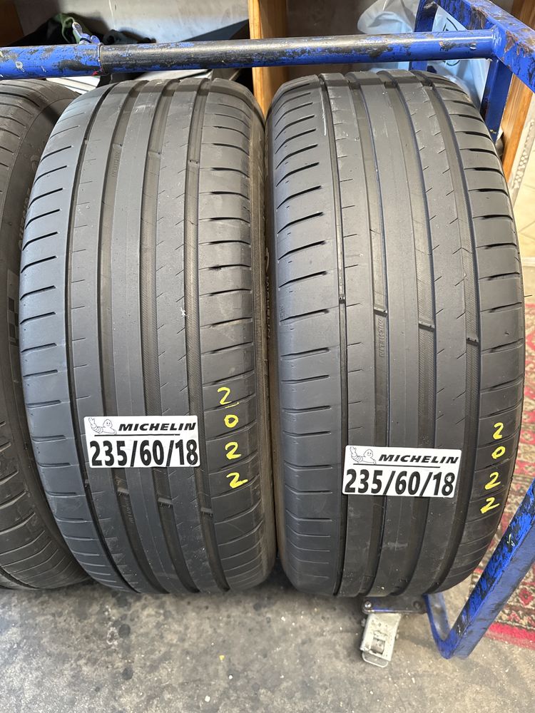 235/60/18 Michelin