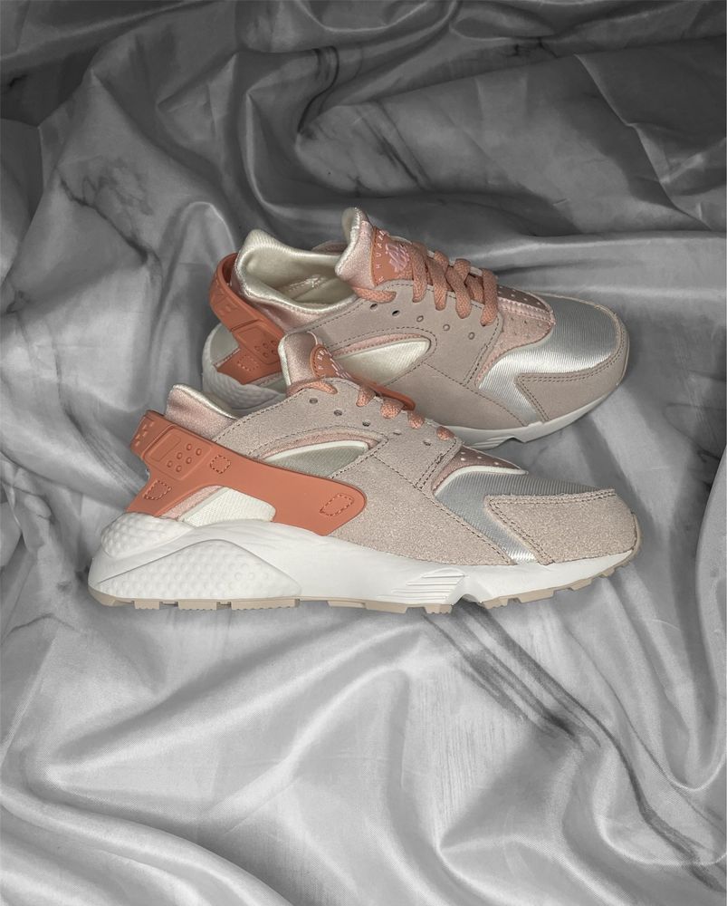 Adidași Nike Air Huarache