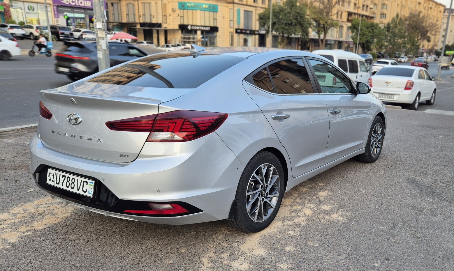 Срочно сотилади!  Hyundai Elantra 2019-года