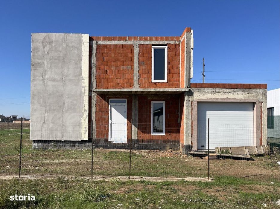 Casa la rosu in Santandrei – cu acces rapid spre Oradea