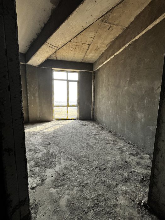 Яшнабад метро Алмас 3х 82м2 за 65000$