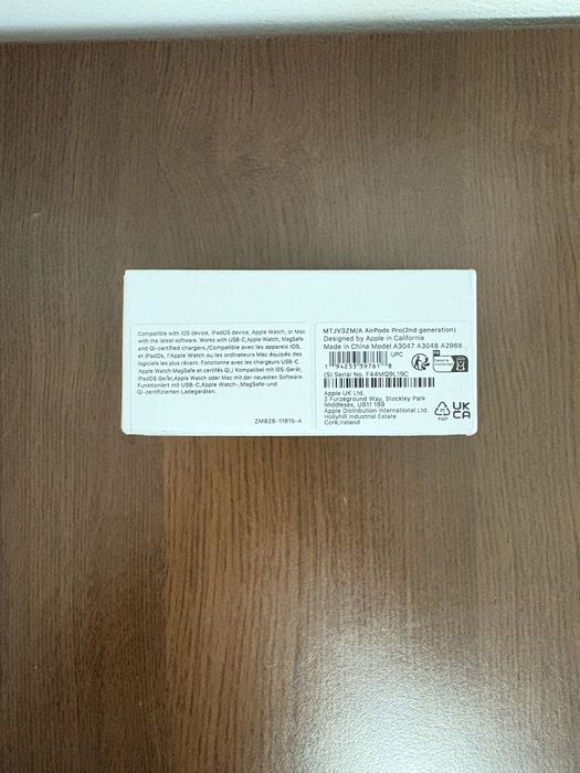 AirPods Pro (2nd Generation) cu carcasă de încărcare MagSafe (USB-C)
